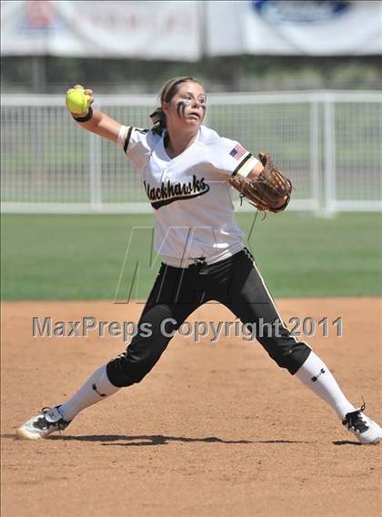 Thumbnail 2 in Calvary Chapel vs. Citrus Valley (CIF SS D6 Final) photogallery.