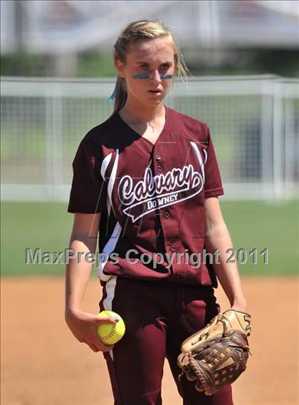 Thumbnail 2 in Calvary Chapel vs. Citrus Valley (CIF SS D6 Final) photogallery.