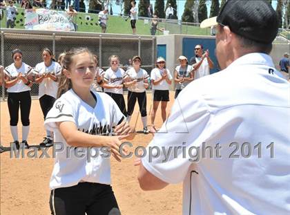 Thumbnail 2 in Calvary Chapel vs. Citrus Valley (CIF SS D6 Final) photogallery.