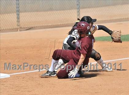 Thumbnail 3 in Calvary Chapel vs. Citrus Valley (CIF SS D6 Final) photogallery.