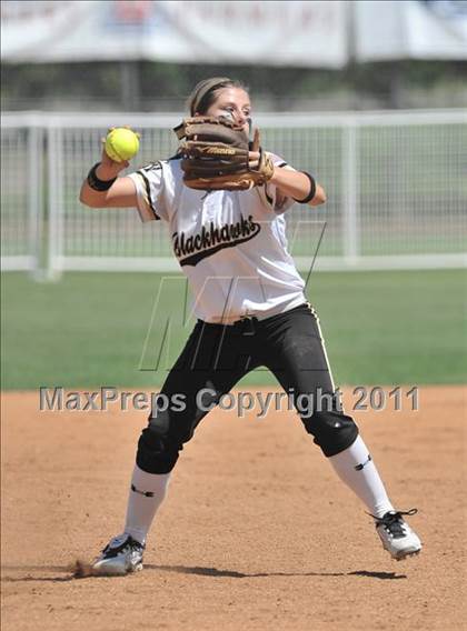 Thumbnail 1 in Calvary Chapel vs. Citrus Valley (CIF SS D6 Final) photogallery.