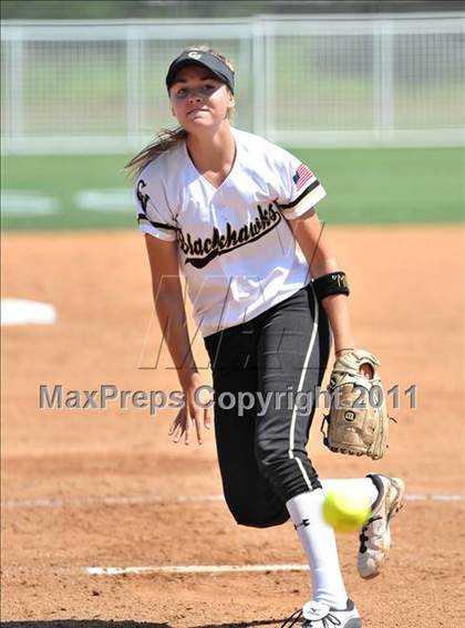Thumbnail 1 in Calvary Chapel vs. Citrus Valley (CIF SS D6 Final) photogallery.