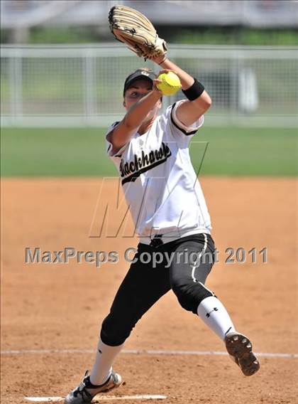Thumbnail 3 in Calvary Chapel vs. Citrus Valley (CIF SS D6 Final) photogallery.