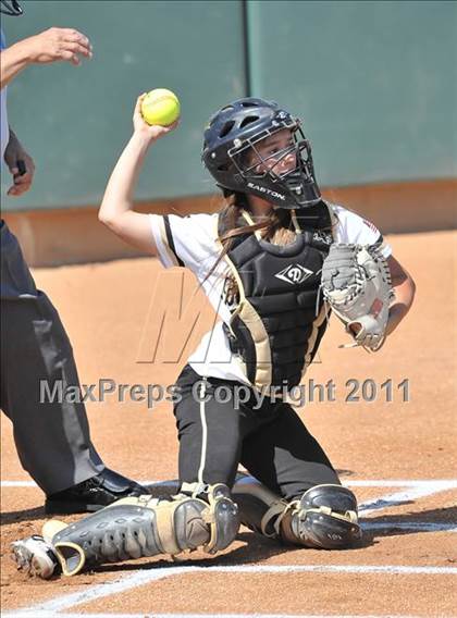 Thumbnail 1 in Calvary Chapel vs. Citrus Valley (CIF SS D6 Final) photogallery.