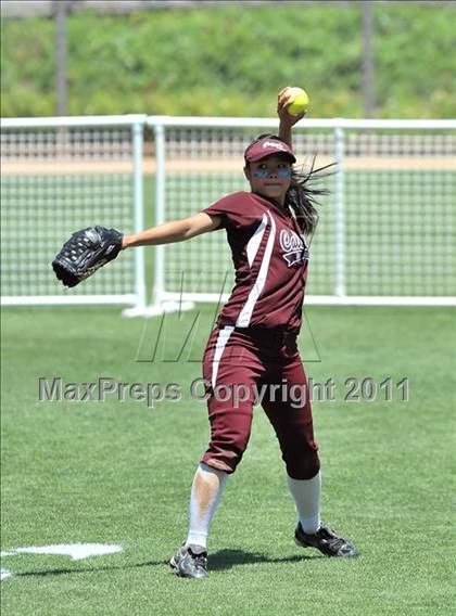 Thumbnail 1 in Calvary Chapel vs. Citrus Valley (CIF SS D6 Final) photogallery.