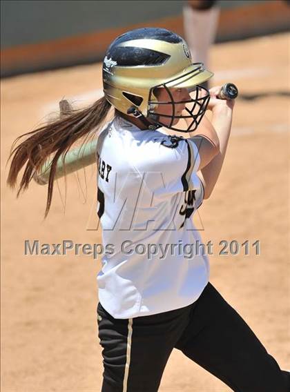 Thumbnail 1 in Calvary Chapel vs. Citrus Valley (CIF SS D6 Final) photogallery.