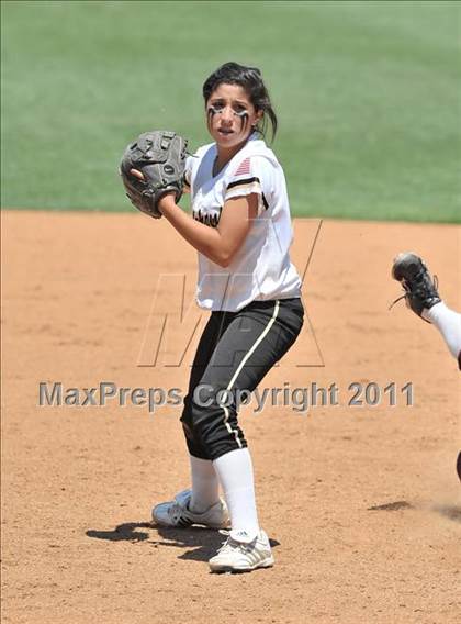 Thumbnail 3 in Calvary Chapel vs. Citrus Valley (CIF SS D6 Final) photogallery.