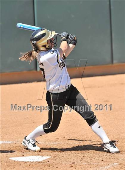 Thumbnail 1 in Calvary Chapel vs. Citrus Valley (CIF SS D6 Final) photogallery.