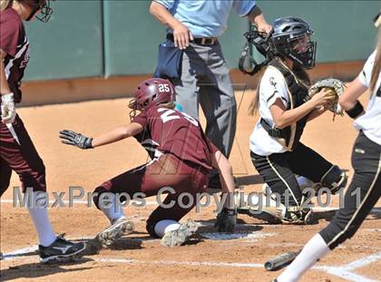 Thumbnail 1 in Calvary Chapel vs. Citrus Valley (CIF SS D6 Final) photogallery.