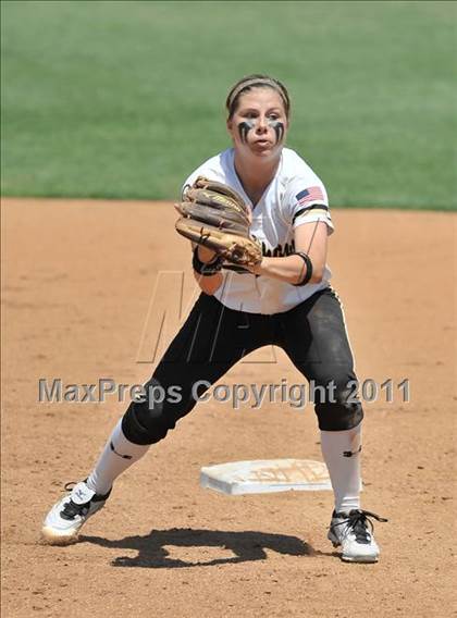 Thumbnail 3 in Calvary Chapel vs. Citrus Valley (CIF SS D6 Final) photogallery.