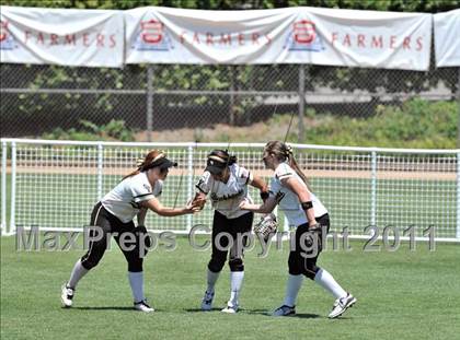 Thumbnail 3 in Calvary Chapel vs. Citrus Valley (CIF SS D6 Final) photogallery.