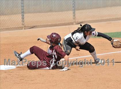 Thumbnail 1 in Calvary Chapel vs. Citrus Valley (CIF SS D6 Final) photogallery.