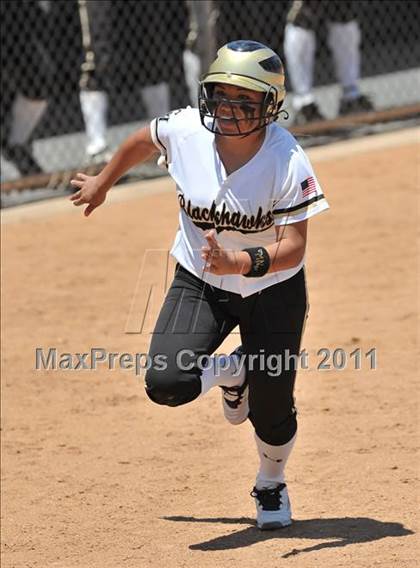 Thumbnail 2 in Calvary Chapel vs. Citrus Valley (CIF SS D6 Final) photogallery.