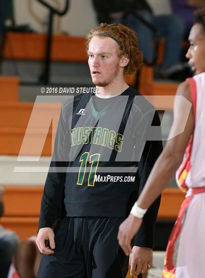 Thumbnail 3 in Argonaut vs. Encina Prep (Mesa Verde Challenge) photogallery.