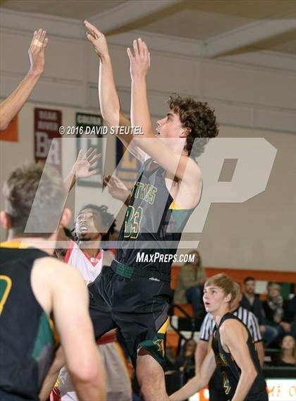 Thumbnail 3 in Argonaut vs. Encina Prep (Mesa Verde Challenge) photogallery.