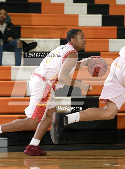 Thumbnail 2 in Argonaut vs. Encina Prep (Mesa Verde Challenge) photogallery.