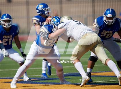 Thumbnail 1 in Elk Grove @ Serra photogallery.
