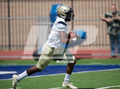 Thumbnail 3 in Elk Grove @ Serra photogallery.
