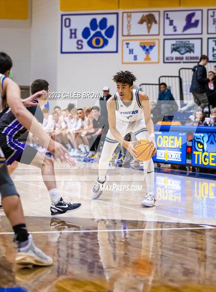 Thumbnail 2 in Lehi @ Orem photogallery.