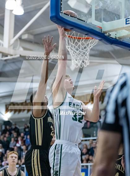 Thumbnail 3 in Noblesville vs. Zionsville (IHSAA 4A Sectional 8 Final) photogallery.