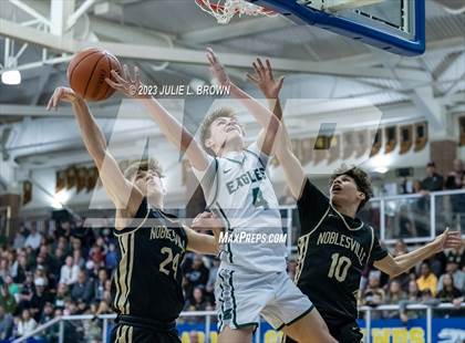 Thumbnail 3 in Noblesville vs. Zionsville (IHSAA 4A Sectional 8 Final) photogallery.