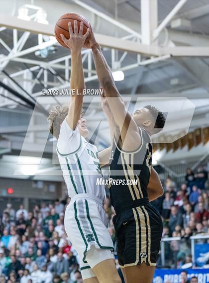Thumbnail 1 in Noblesville vs. Zionsville (IHSAA 4A Sectional 8 Final) photogallery.
