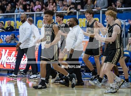 Thumbnail 2 in Noblesville vs. Zionsville (IHSAA 4A Sectional 8 Final) photogallery.