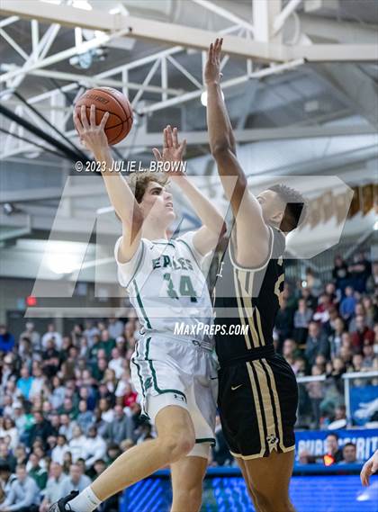Thumbnail 1 in Noblesville vs. Zionsville (IHSAA 4A Sectional 8 Final) photogallery.