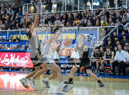 Thumbnail 2 in Noblesville vs. Zionsville (IHSAA 4A Sectional 8 Final) photogallery.