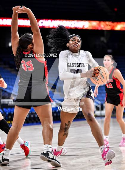 Thumbnail 1 in Eastside vs. Palos Verdes (CIF SS DIV 4A Championship) photogallery.