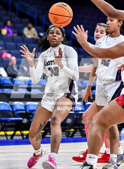 Thumbnail 2 in Eastside vs. Palos Verdes (CIF SS DIV 4A Championship) photogallery.