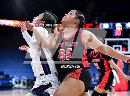 Thumbnail 3 in Eastside vs. Palos Verdes (CIF SS DIV 4A Championship) photogallery.