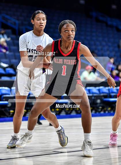 Thumbnail 2 in Eastside vs. Palos Verdes (CIF SS DIV 4A Championship) photogallery.