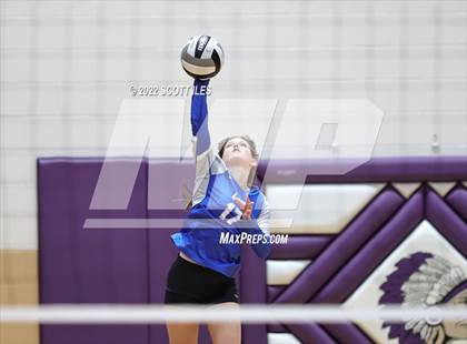 Thumbnail 3 in Central Crossing @ Logan (OHSAA D1 Sectional) photogallery.