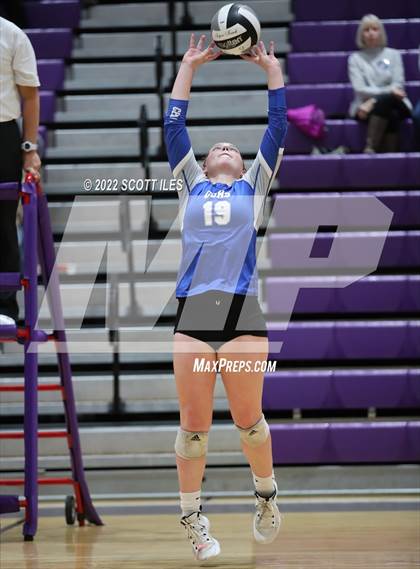 Thumbnail 2 in Central Crossing @ Logan (OHSAA D1 Sectional) photogallery.