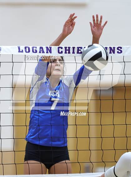 Thumbnail 3 in Central Crossing @ Logan (OHSAA D1 Sectional) photogallery.