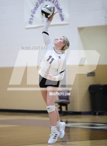 Thumbnail 1 in Central Crossing @ Logan (OHSAA D1 Sectional) photogallery.