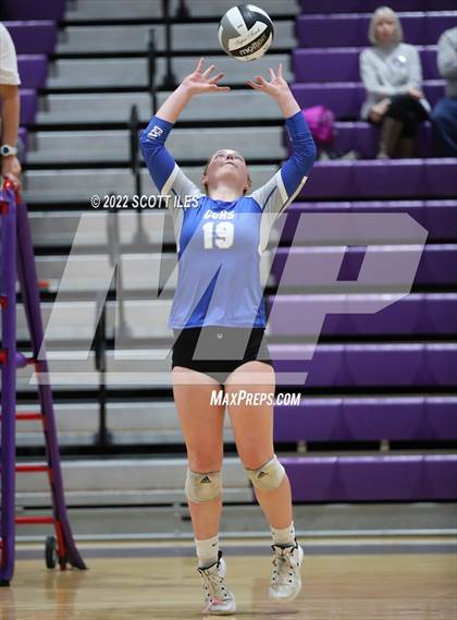Thumbnail 1 in Central Crossing @ Logan (OHSAA D1 Sectional) photogallery.