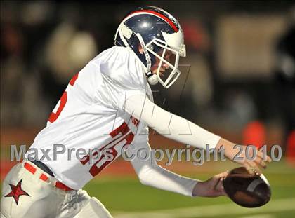 Thumbnail 2 in San Bernardino County vs Riverside County All-Star Game photogallery.