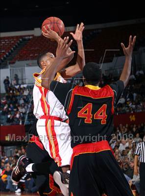 Thumbnail 3 in Fairfax vs. Taft (CIF LA City Finals) photogallery.