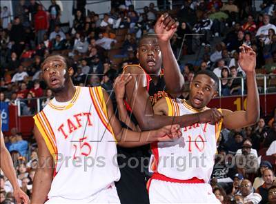 Thumbnail 1 in Fairfax vs. Taft (CIF LA City Finals) photogallery.