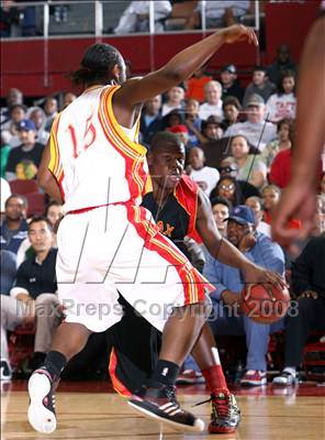 Thumbnail 3 in Fairfax vs. Taft (CIF LA City Finals) photogallery.