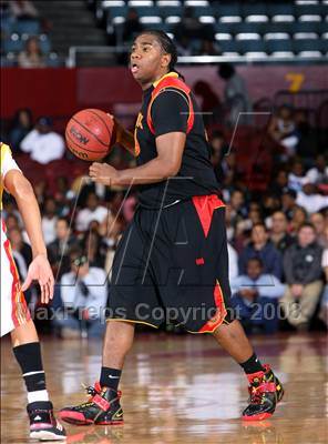 Thumbnail 3 in Fairfax vs. Taft (CIF LA City Finals) photogallery.