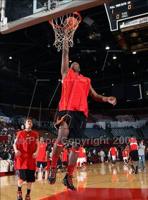 Thumbnail 3 in Fairfax vs. Taft (CIF LA City Finals) photogallery.