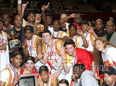 Thumbnail 1 in Fairfax vs. Taft (CIF LA City Finals) photogallery.