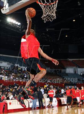 Thumbnail 1 in Fairfax vs. Taft (CIF LA City Finals) photogallery.