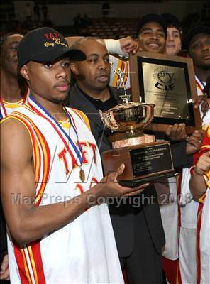 Thumbnail 1 in Fairfax vs. Taft (CIF LA City Finals) photogallery.