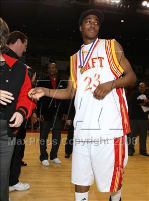 Thumbnail 3 in Fairfax vs. Taft (CIF LA City Finals) photogallery.