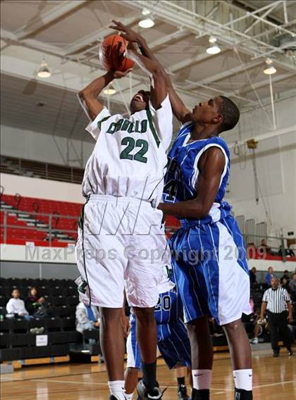Thumbnail 2 in Cabrillo vs. Jordan (Pangos Dream Classic) photogallery.