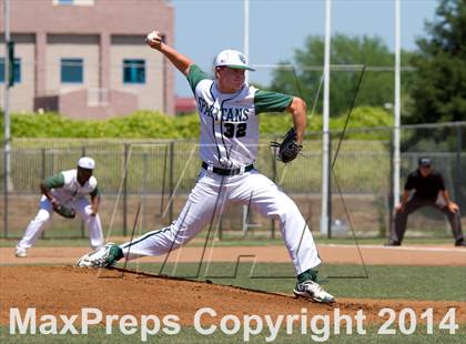 Thumbnail 1 in Granite Bay vs. De La Salle photogallery.